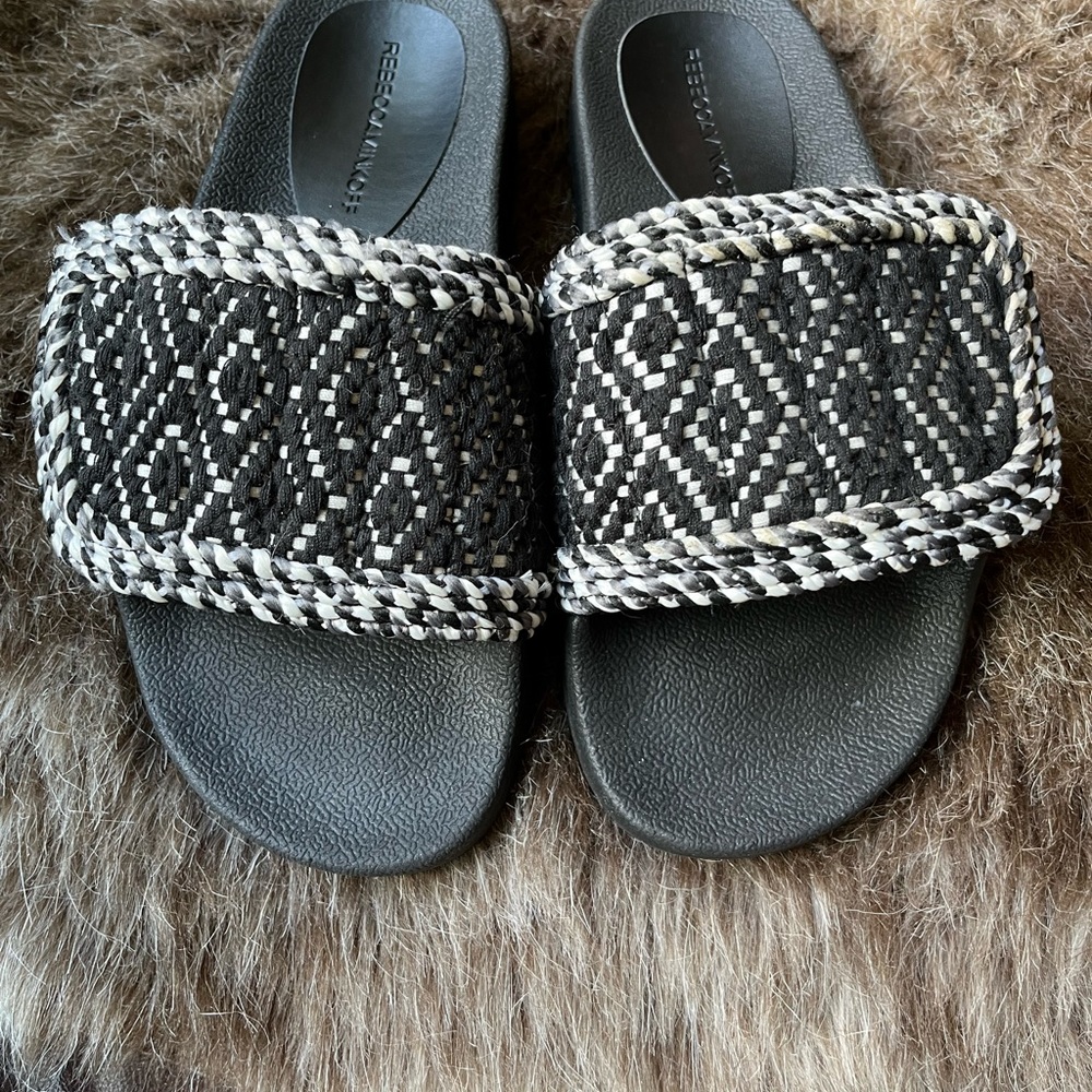 Rebecca Minkoff Tressa Slides Sz 7 $29
